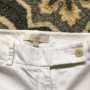 Ann Taylor LOFT White Ankle Cropped Capri Pants 4P